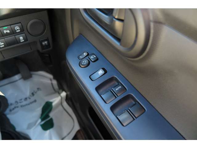 ミラー、ウィンドウ操作部