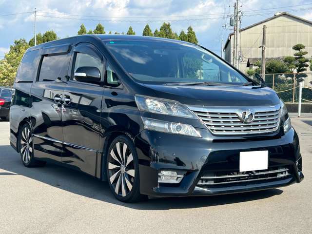 ■ETC■ステアリングオーディオリモコン■デュアルオートエアコン■電動格納ウィンカードアミラー■キセノンヘッドライト■オートライト■フォグライト