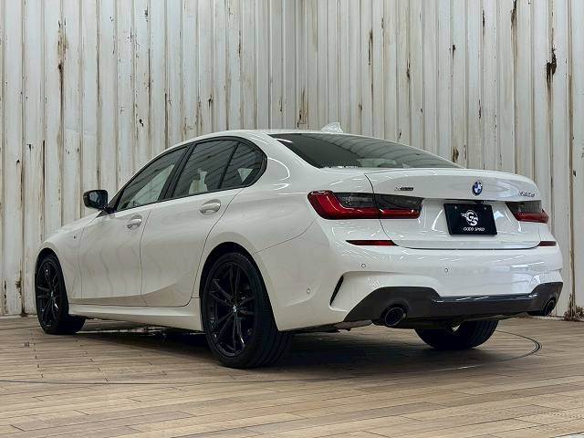 お車ご成約時の付帯率は驚きの90％OVER。GOOD　SPEED自慢のスーパーガラスコーティング。見違えるほどの輝きを放ち、納車後のメンテナンスも楽々。是非一度お試し下さい。