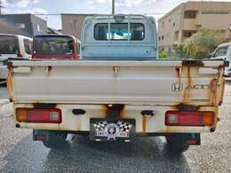 スタッフ1人で運営しております、出入りが多く、希少車等は展示場以外で保管しておりますので、見学等ご希望の方はスタッフへご連絡ください。スタッフ直通：080-8042-4747
