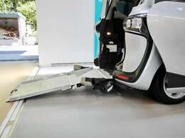 車いすを乗せることができます。