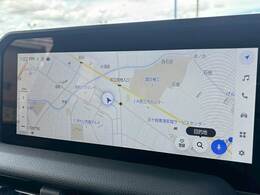 【純正12.3インチナビ】一体感のあるナビは、高級感ある車内を演出してくれます。Bluetooth再生などオーディオ機能も充実しておりますので、運転もより楽しめます♪