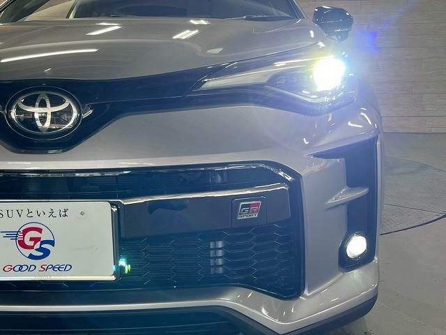 LEDヘッドライト装備！夜間もばっちり照らします。