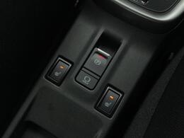 【窓操作部】『窓周辺/窓周辺装備』の画像になります。写真の内容に関してご不明点、ご質問等がございましたらお気軽にガリバー店舗までお問い合わせください。