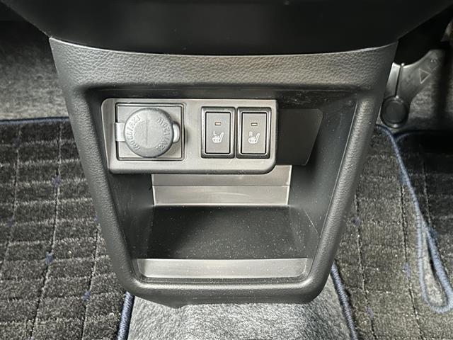 【運転席操作部】快適なドライブを楽しむための機能が装備されています！運転席から触れるので、使いやすいです！除菌プランいれていただくと、さらに清潔で安心していただけます！