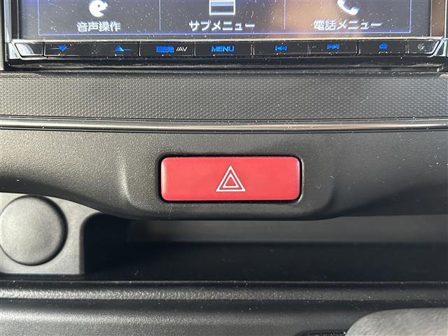【運転席操作部】快適なドライブを楽しむための機能が装備されています！運転席から触れるので、使いやすいです！除菌プランいれていただくと、さらに清潔で安心していただけます！