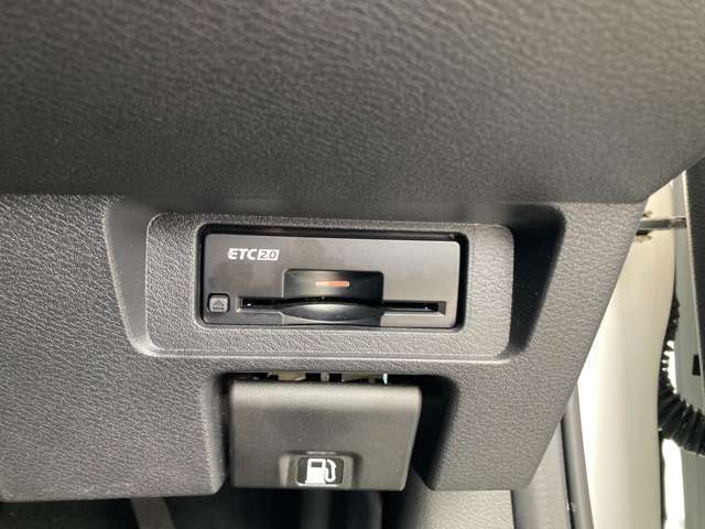 ETC2.0です。セットアップを完了してから納車となりますので、すぐにご利用頂けます。