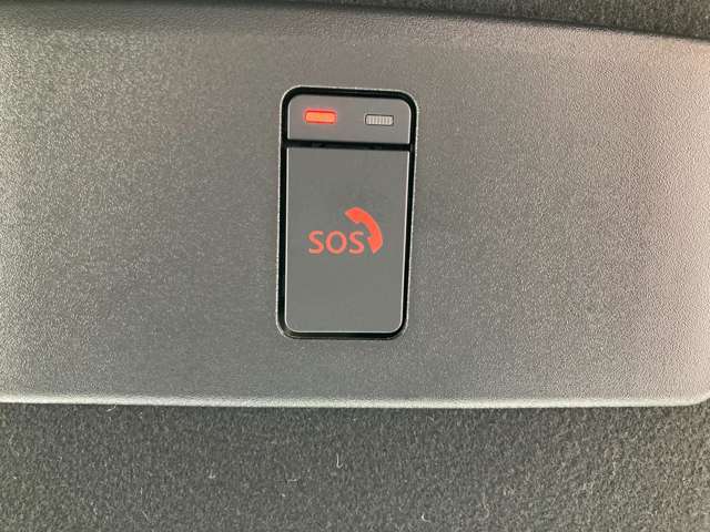 緊急時のSOSコール付いています。
