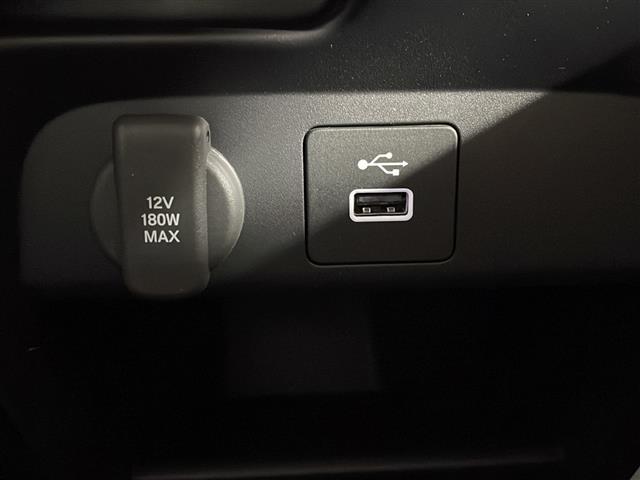 【運転席操作部】快適なドライブを楽しむための機能が装備されています！運転席から触れるので、使いやすいです！除菌プランいれていただくと、さらに清潔で安心していただけます！