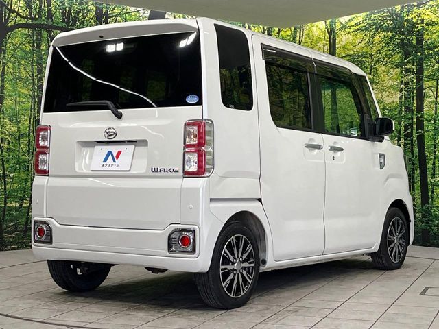 ☆全国のネクステージからお取り寄せが可能※！遠方の店舗に展示してあるクルマが気になる場合も、最寄りの店舗でご覧いただくことが可能です！是非私たちに要望をお聞かせください！※別途費用