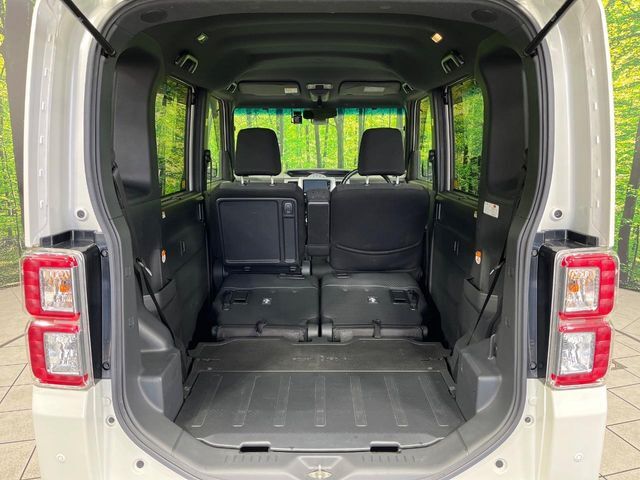 普段のお買い物や通勤、送迎等に十分な荷室スペースを確保しております。セカンドシートを倒すと、大きな荷物の積載も可能です♪