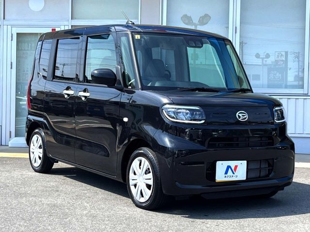 大好評のボディコーティング「弾スプラッシュコート」もご納車までに施工可能。通常のガラスコートと異なる、耐久年数6年の無機質ガラスコーティングが、ボディをキレイな状態に保ってくれます。