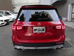 少しでもお値段で還元出来る様少人数で運営致しておりますので、ご来店前にお電話頂けると幸いです。