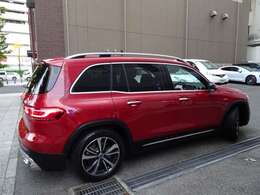 当社サンズ新横浜本店は、創業49年の輸入車専門店の営業にて得た経験を活かし、皆様の安心カーライフを全力でサポート致します。