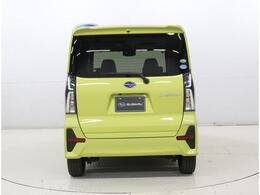 LEDリヤコンビランプ(LEDストップランプ)は、後方の視認性を高め、安全性とデザイン性を両立した装備です。