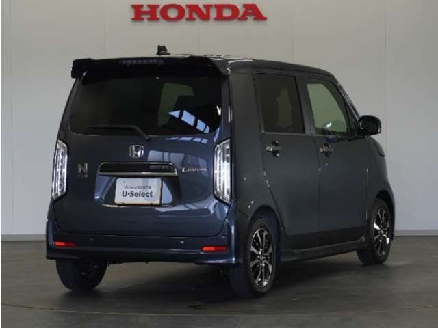 車両本体価格以外に必要な諸費用を含めたお支払い総額で検討して下さい！車両価格は安いけど諸費用が高い！なんてことにならないように当店は購入に必要な金額＝総額を表示しております！