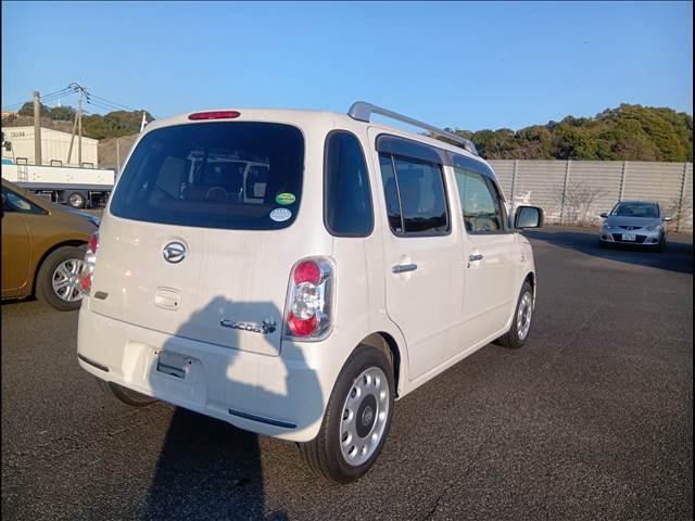 全車クリーニングを施行しています！納車時にはクレベリンを使用し、室内を除菌してお渡ししております！