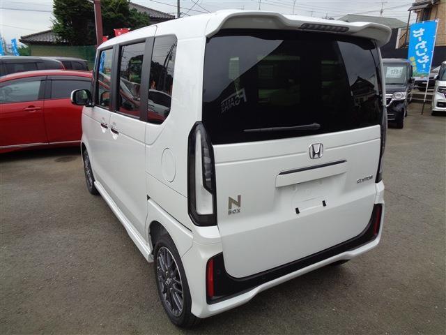 プライバシーガラス装着車☆