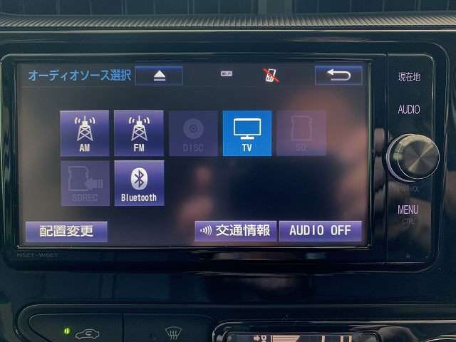 純正SDナビ、フルセグTV付き、Bluetoothオーディオ・ミュージックサーバー・DVDビデオも再生可能です！ナビ付き条件でお探しの方は必見です！
