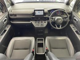 【インパネ全体】『インパネ全体』の画像になります。写真の内容に関してご不明点、ご質問等がございましたらお気軽にガリバー店舗までお問い合わせください。