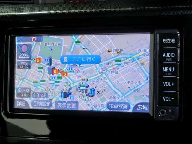 ワンセグのベーシックなタイプのナビが装備されています。