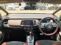 「この車の写真をもっと見たい」「状態が気になる」「この装備はついている？」どんな小さな疑問でもお気軽にお問い合わせください！