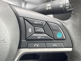 【プロパイロット】高速道路での長距離走行が楽に！！渋滞時と巡回走行のシーンで、アクセル・ブレーキ・ステアリングを自動で制御し、長距離運転の負担を軽減してくれます♪