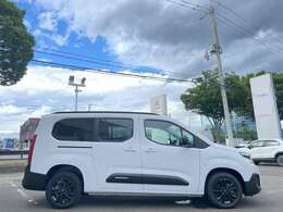 東北最大級の輸入車専門大型展示場！　展示場に無いお車も全国よりお探しいたします。