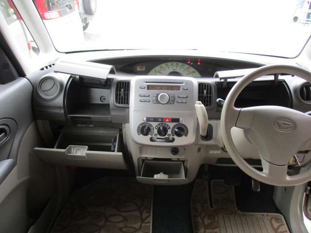 小物入れ等の収納が多いです☆多くて困ることは無いと思いますし多くて便利です！！