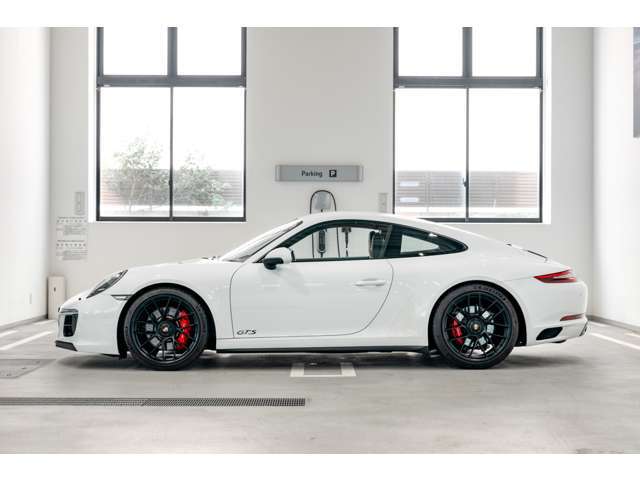 認定中古車 パワステプラス　パークアシスト　マルチファンクションヒーテッドステアリングホイール