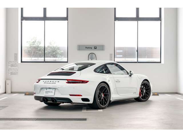 認定中古車 パワステプラス　パークアシスト　マルチファンクションヒーテッドステアリングホイール