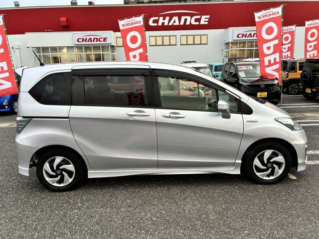 ☆チャンスの魅力5☆　次回の車検代が確定！ご契約時に次回の車検代を含む、メンテナンスパックがお勧めです！超早割で追加整備代の掛からない、お得なプランです。車検時の部品交換の費用も心配いりません！！