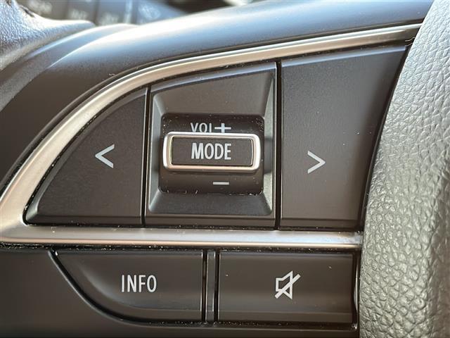 ハンドルの画像です。店舗にて現車の確認もいただけますので、お電話で在庫のご確認の上是非ご来店くださいませ！！！