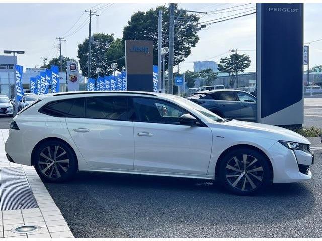 東北最大級の輸入車専門大型展示場！　展示場に無いお車も全国よりお探しいたします。