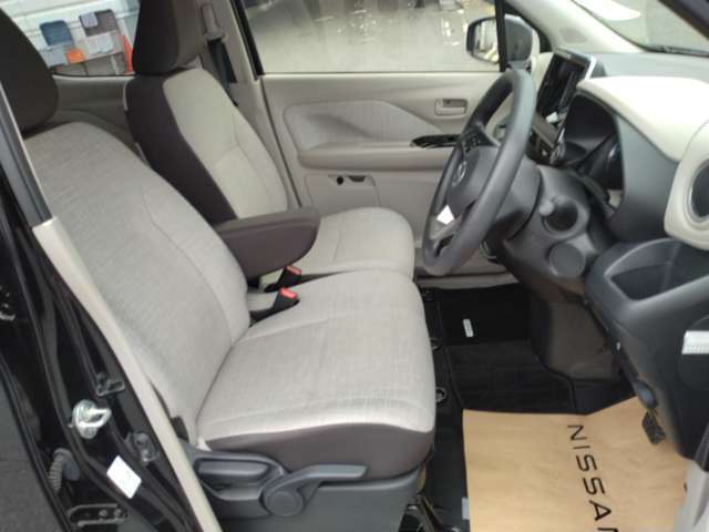 視界が良く操作しやすい運転席
