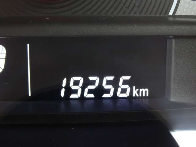 走行19，256Km！安心して長く乗っていただけるお車です♪