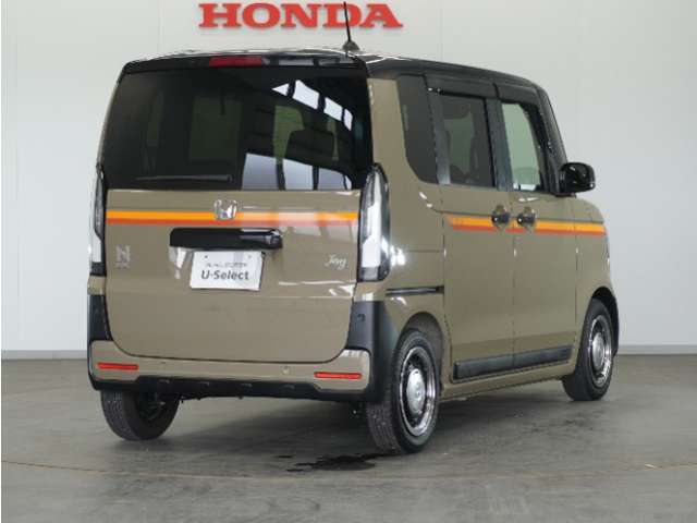車両本体価格以外に必要な諸費用を含めたお支払い総額で検討して下さい！車両価格は安いけど諸費用が高い！なんてことにならないように当店は購入に必要な金額＝総額を表示しております！