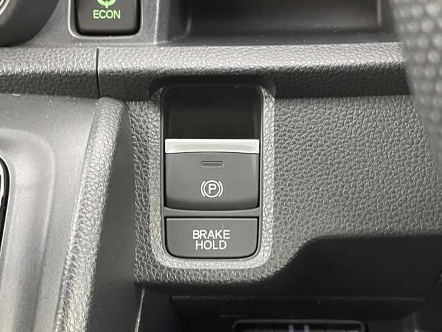 【運転席操作部】快適なドライブを楽しむための機能が装備されています！運転席から触れるので、使いやすいです！除菌プランいれていただくと、さらに清潔で安心していただけます！
