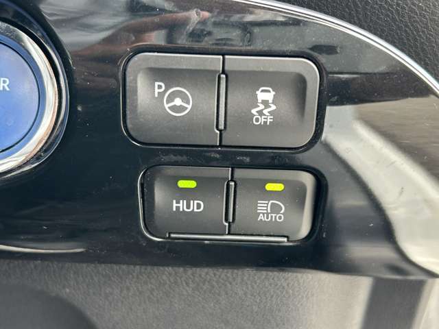 【運転席操作部】快適なドライブを楽しむための機能が装備されています！運転席から触れるので、使いやすいです！除菌プランいれていただくと、さらに清潔で安心していただけます！