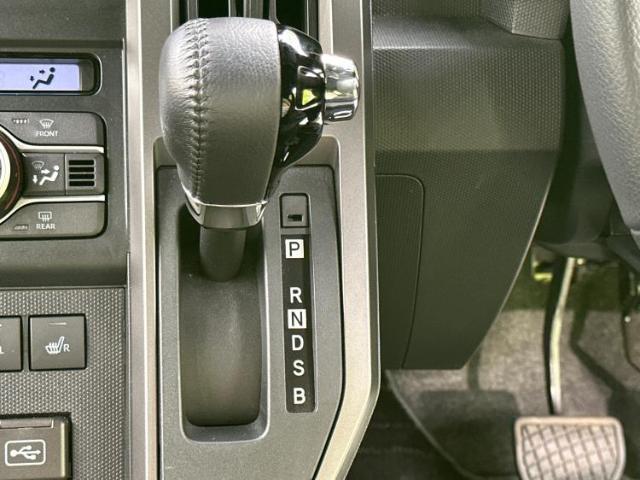 お車に合わせて無料保証以外にも、保証範囲、期間、距離を拡充させた有料保証もご用意しております！中古車の購入が初めてで不安・・・というお客様もご安心ください！