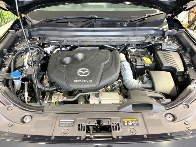 親切・丁寧な専門メカニックスタッフが応対！・車検・点検整備・事故等の修理などアフターサービスも安心。お車のカスタマイズもネクステージのサービススタッフまでご相談ください！