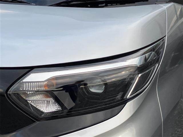 【スタッフの対応が売り】200名以上の個性溢れるスタッフ一同で丁寧な接客を徹底しています！女性スタッフも多数在籍しておりますので、女性の方でも安心！