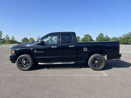 より良い車をより安くをモットーに内外装は勿論、エンジン、ミッション、電装関係に至るまで1台1台丁寧にチェックしてから仕入れております。