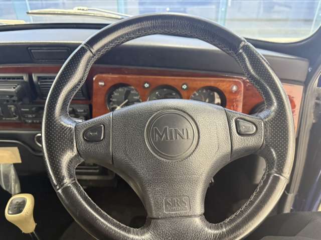 運転席SRSエアバック