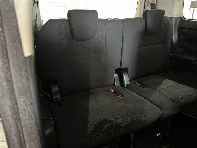 ☆運転席側3列目シート