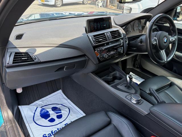 ★Harman/Kardonサウンド★禁煙車★