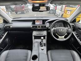 全国のAA会場で毎日競りに参加、本当に安く売値設定できる車しか仕入れておりません。他社在庫と比較下さいませ。
