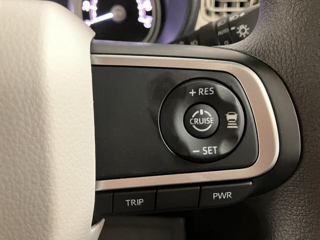 走行スピードと前方車との車間距離を設定すると前方のクルマに合わせて自動で追従・減速が行われます☆　高速道路での長距離ドライブが非常に楽になります☆