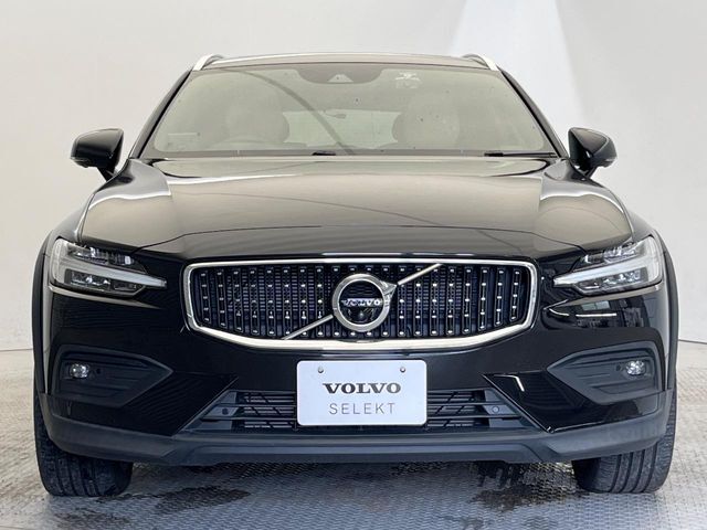 ボルボ認定中古車｜グループ総在庫台数は実に約250台以上！その品揃えと品質に驚くこと間違いなし！