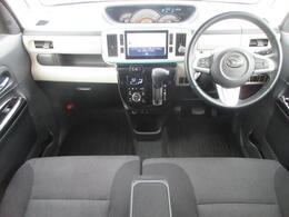 内外装の清掃・ガラス系ボディコーティングをCARクリーニング専門業者が施工いたしますので大変清潔。オリックス自動車ではみなさまに快適なドライブをお約束。